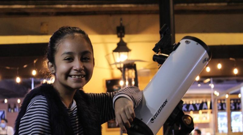 Ivan Stephens Ashley Martínez, de 12 años, ha descubierto dos asteroides aprobados por la NASA.