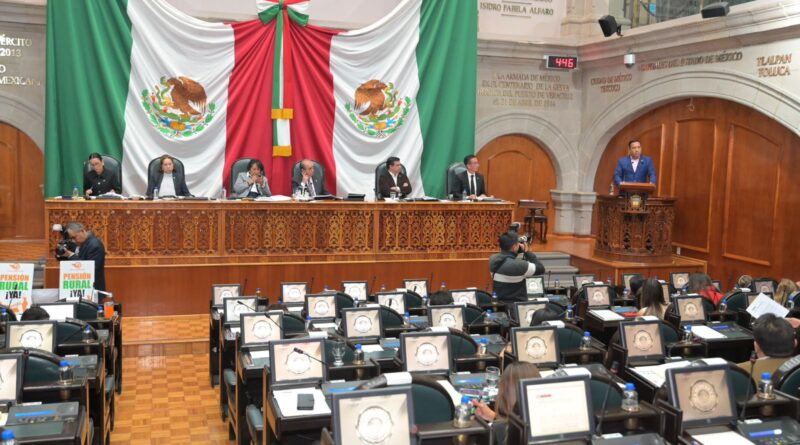 Congresistas avalan ampliar, a un año, permanencia de la presidencia de Directiva