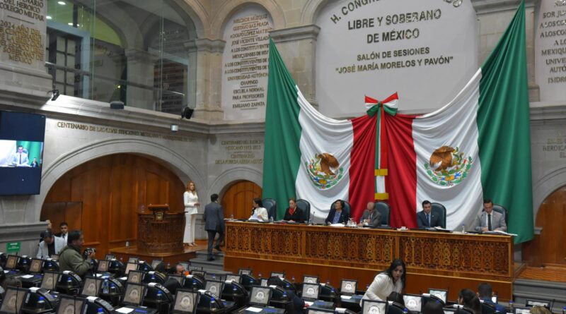 Recibe Congreso iniciativas de la gobernadora Delfina Gómez