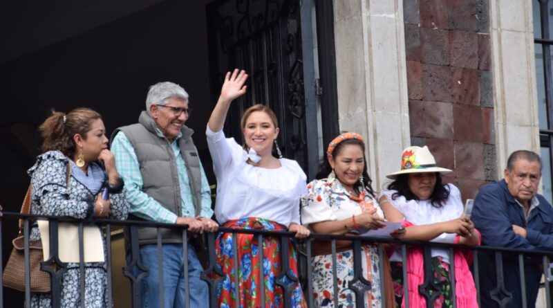 El Desfile cívico Deportivo Conmemorativo de La Revolución Mexicana se llevó a cabo  con una gran participación en San Mateo Atenco