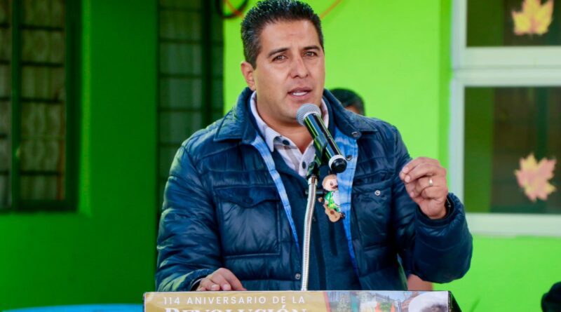 Abuzeid Lozano en tres años aterrizó 53.5 DMP en infraestructura educativa en Ixtlahuaca